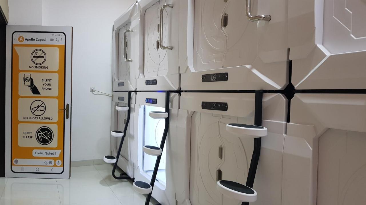Apollo Capsule Hotel Ende Buitenkant foto